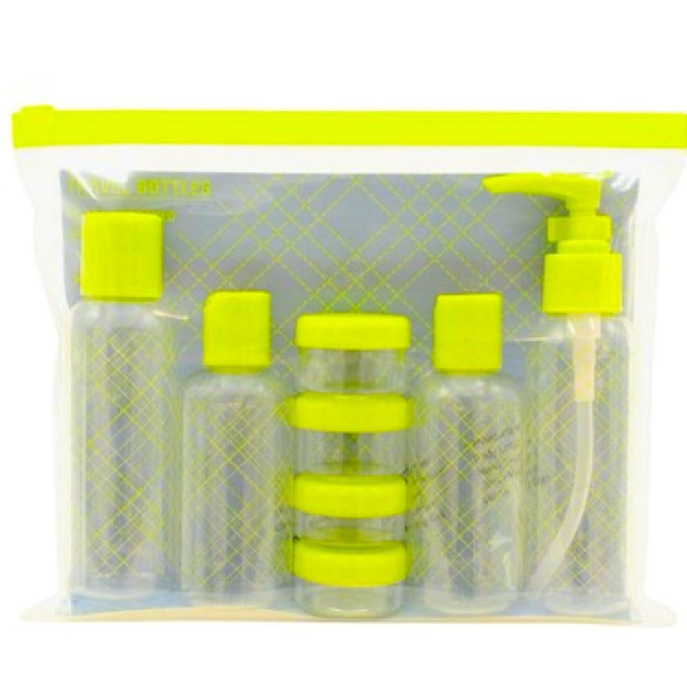 MYTAGALONGS
Travel Bottles - Dillon Quilt
Periwinkle